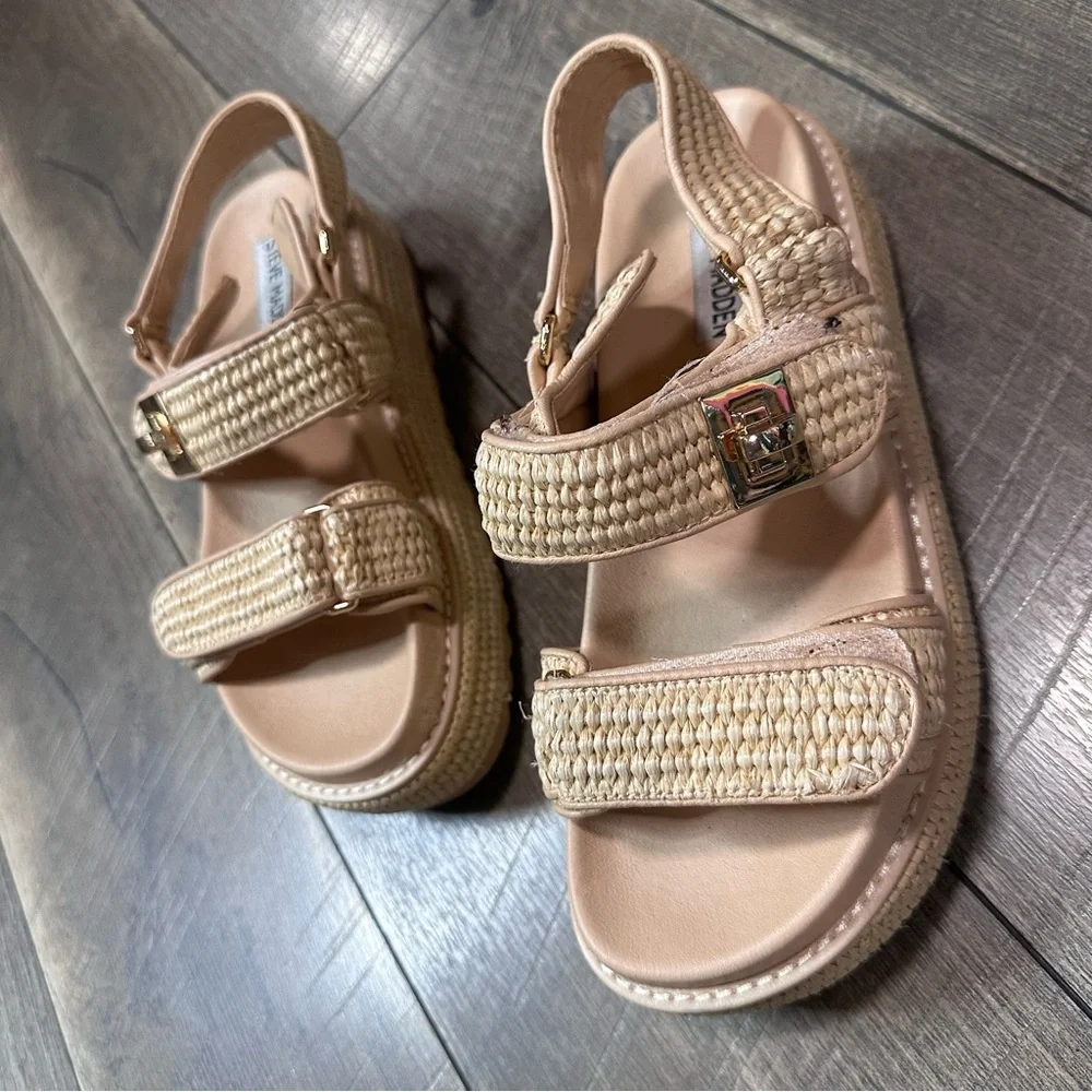 Steve Madden Platform Sandals - Picture 3 of 6